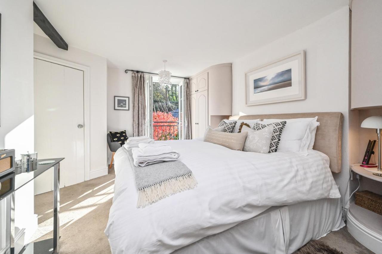 A Superb Bijou Retreat With Jacuzzi Near An Excellent Village Pub Yelverton Bagian luar foto