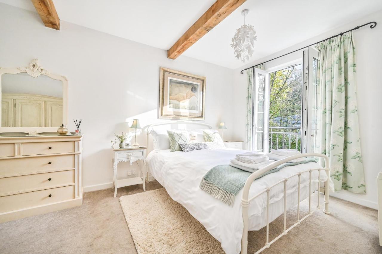 A Superb Bijou Retreat With Jacuzzi Near An Excellent Village Pub Yelverton Bagian luar foto