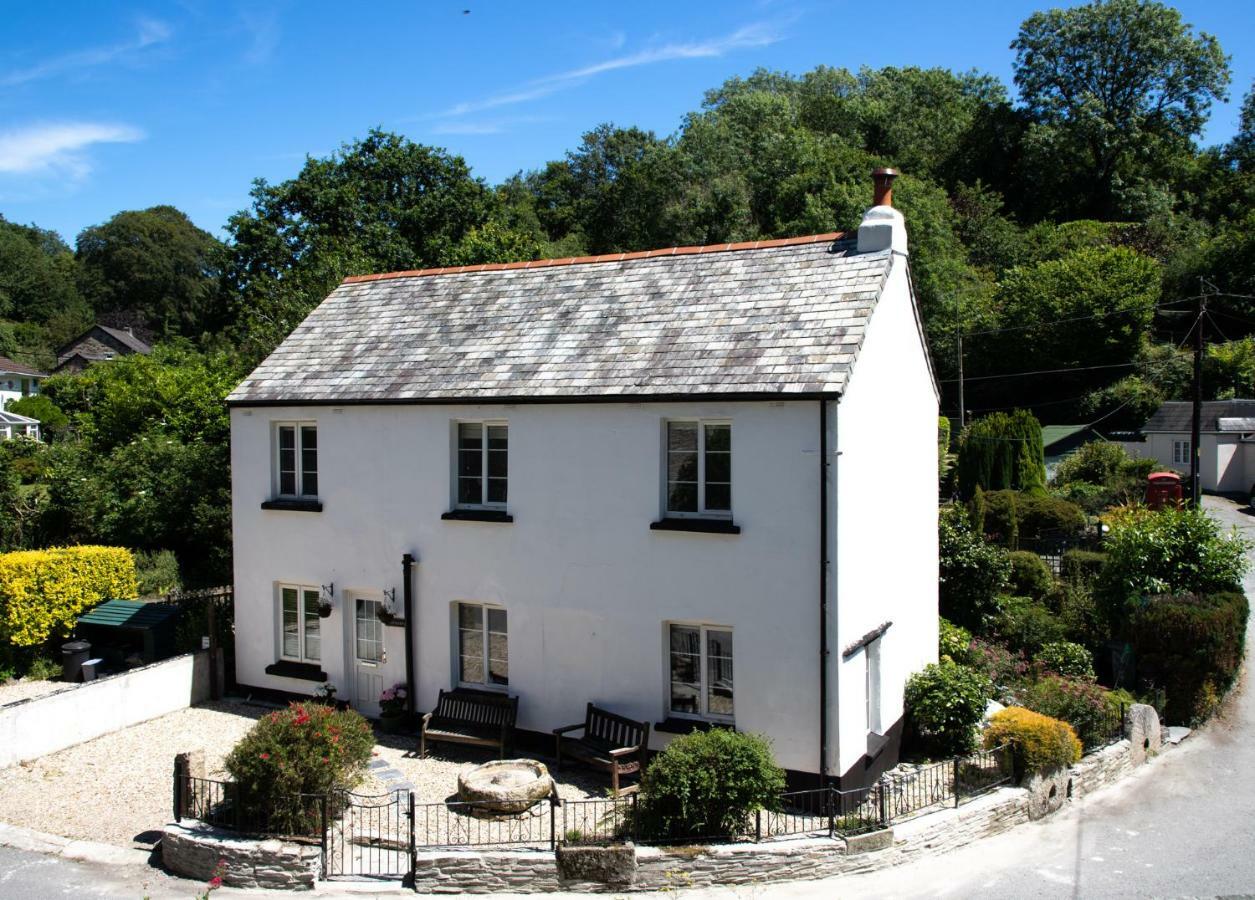 A Superb Bijou Retreat With Jacuzzi Near An Excellent Village Pub Yelverton Bagian luar foto
